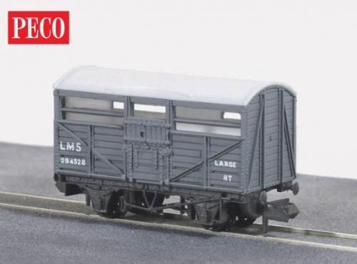 NR-45M Peco LMS Cattle Wagon